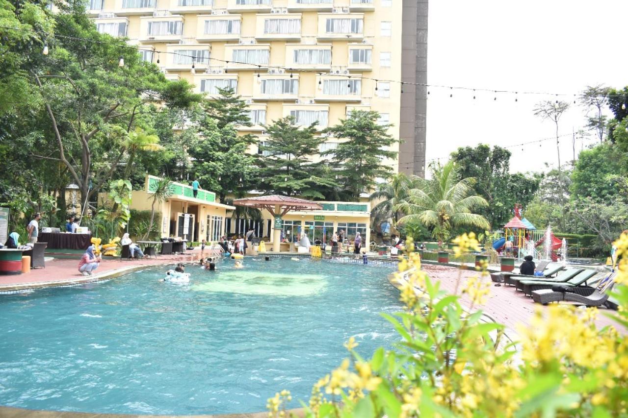 Lorin Sentul Hotel Bogor Buitenkant foto